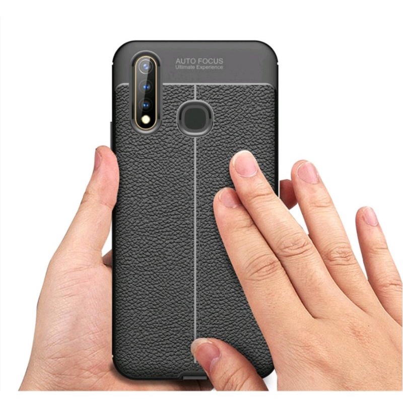 REALME 3 SILIKON SOFTCASE AUTOFOCUS MOTIF KULIT REALME 3 TERMURAH