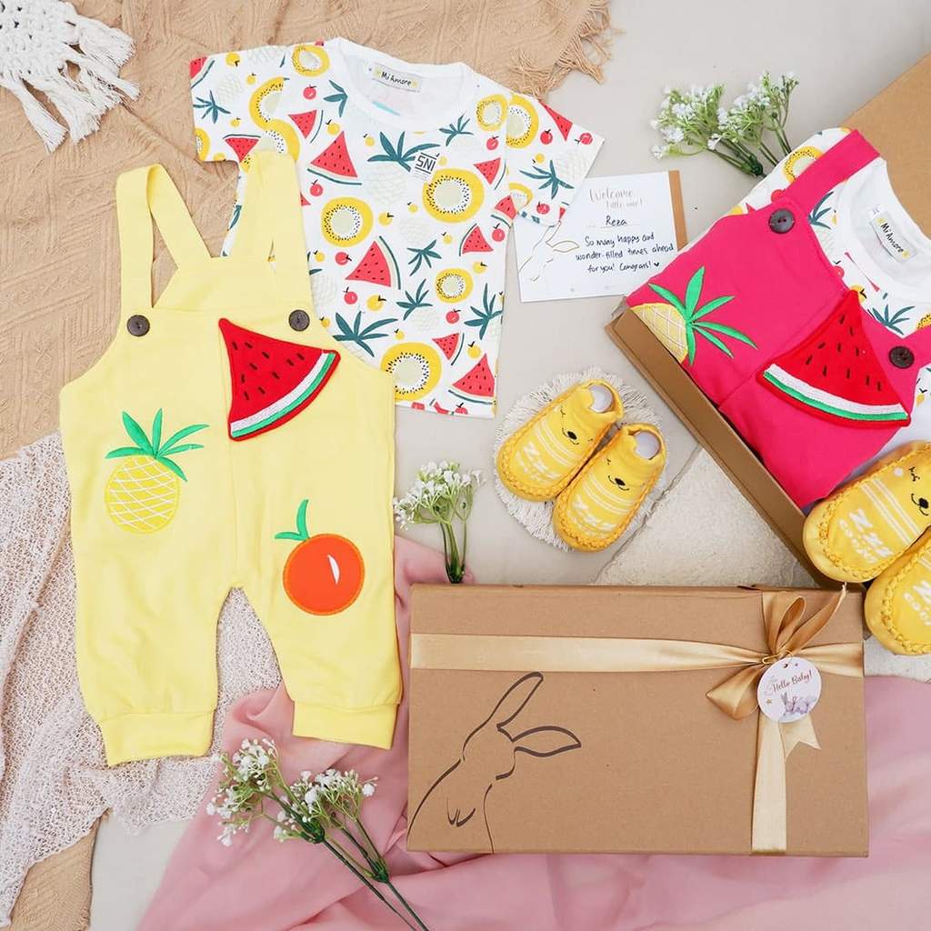 LIO035 Girls Baby Hampers 0-12 months/ Hampers bayi newborn/ Kado bayi/ baby girl gift set-Amberly Yellow