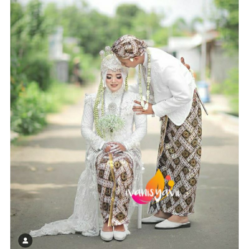 Sepasang Jarik Prodo Pengantin, Motif Parang Matahari