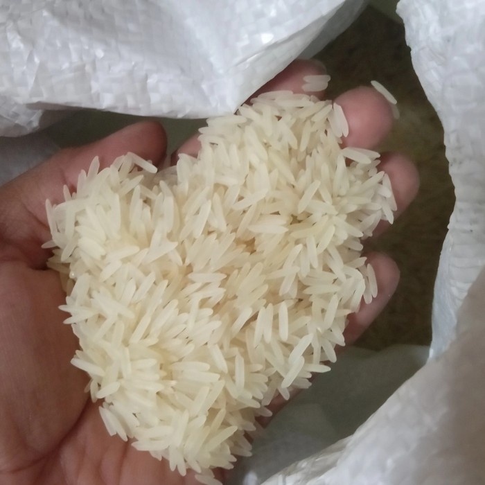 

540ffiepp Beras Sella Basmati Panjang/ Long Rice Sella Basmati 1 Kg 244Q40112