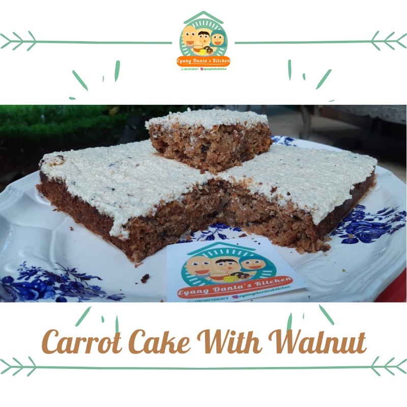 

Carrot Cake with Walnut