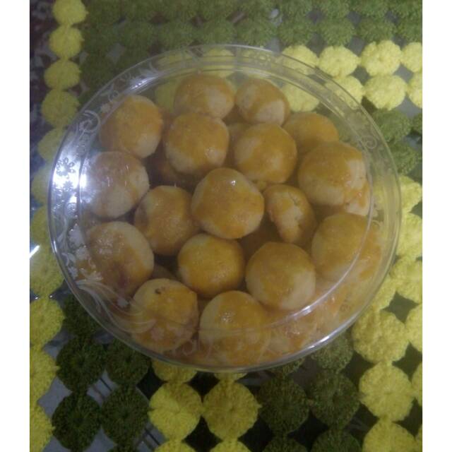 

Kue Nastar dan Salju Lebaran