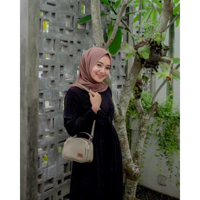 Gendhis Bag Biru tsabita
