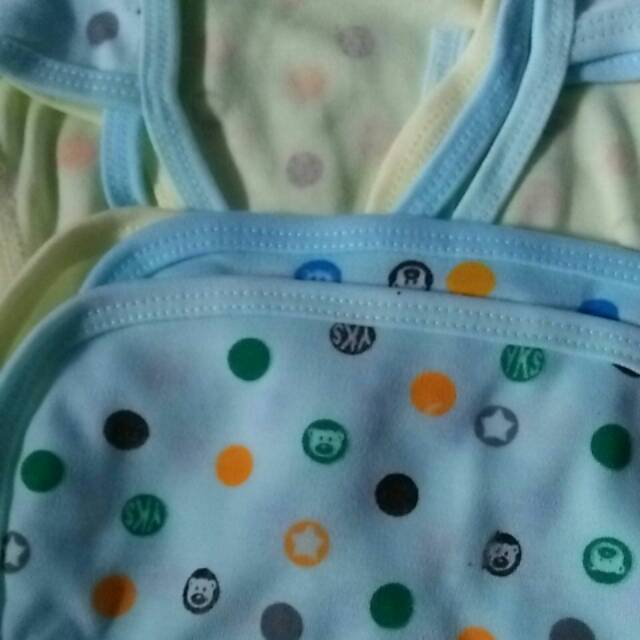 3 pcs Popok bayi motif polkadot warna