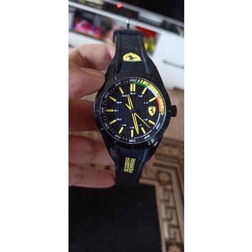 Jam tangan pria Ferrari Original Authentic Second preloved mulus banget Like New gagah Apik full set