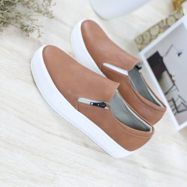 Sneakers Wedges Wanita / Sneaker Wanita Korea  Marvella by Etnikshoes