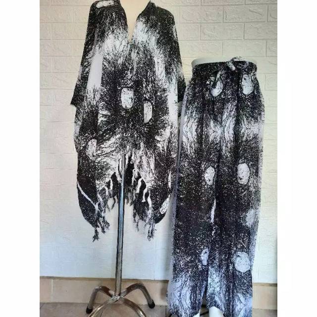 Setelan Akar Bali (Outer dan Kulot)