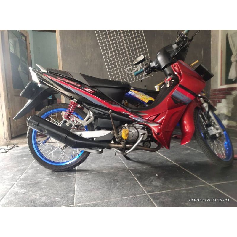 Striping sticker Jupiter Z legenda Malaysia variasi