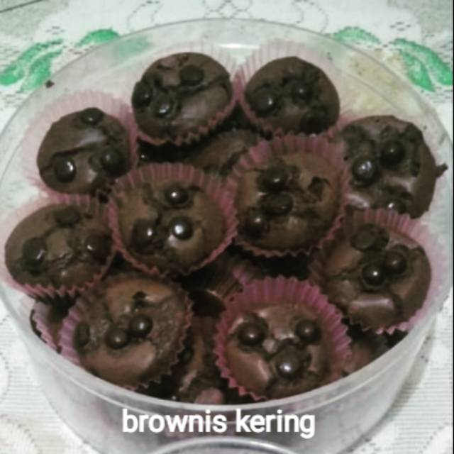 

Brownies/brownies kering/kue coklat/cemilan/hantaran