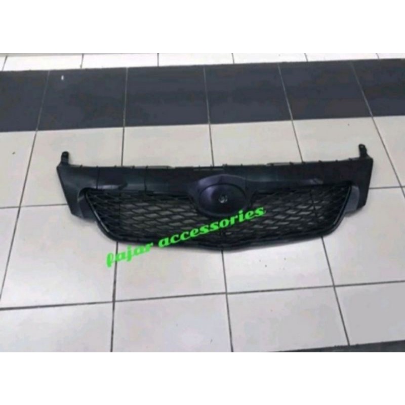 grill  Toyota corolla Altis 2008-2010