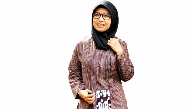 Baju Kebaya Lurik Cewek Baju Kebaya Kutu Baru Lurik Salur-2