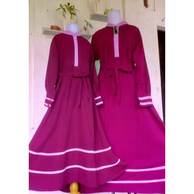 Set Gamis Syar'i Couple Warna Maroon Kombinasi List Pink 