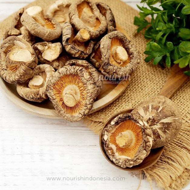 

✩ Dried Shitake Mushroom / r Shitake / Hokio 100gr ♠