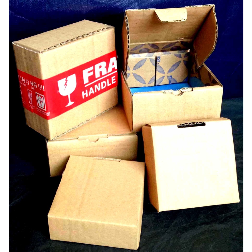 

(Minimal Order 5 Pcs ) Kardus 8,5 X 8,5 X 3 Cm...Die Cut > Box Kardus Die Cut > Box Kardus Online Shop > Kardus Tanpa Laminasi Bermotif Gambar