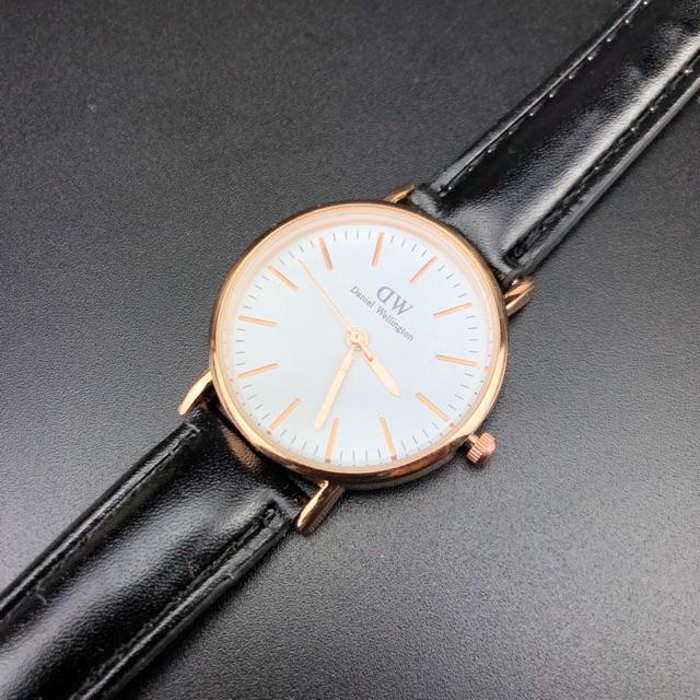 ［Ready Stock］Jam tangan couple kulit pria wanita jam polos fashion mural s1020-Hitam kecil