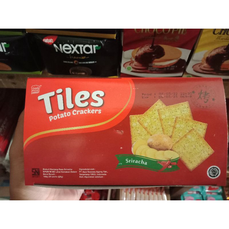 

Tiles Potato Cracker 160gr ( 20 Pcs x @8gr )