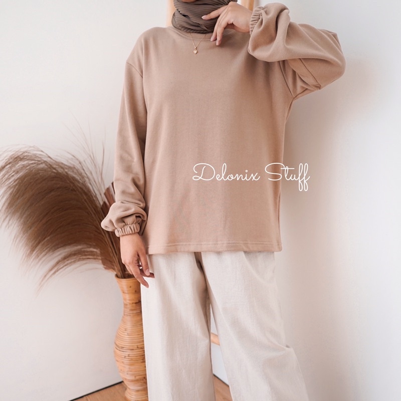 DELONIX | Velensia top