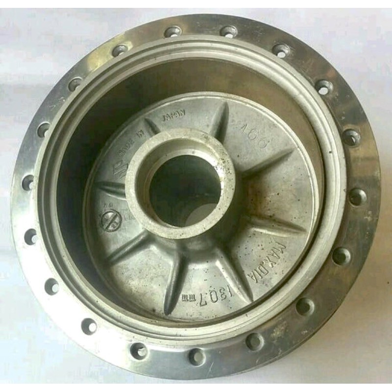 tromol belakang suzuki gt125 gt185 gp125 t125 rgr rg r thunder 250 japan original hub rear nos