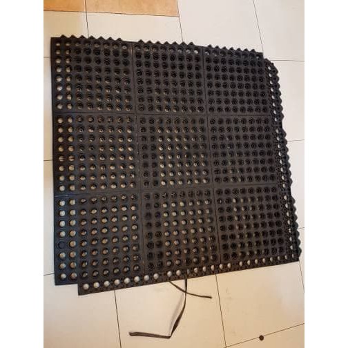 KESET / KARPET KARET LANTAI ANTI SLIP MULTIGUNA UNTUK KAMAR MANDI