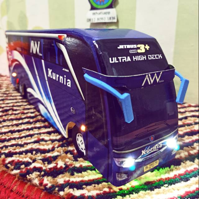 Miniatur bus bis DD KURNIA plus Lampu