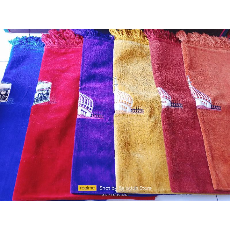 sajadah turki polos/sajadah murah ukuran 70X110/sajadah bulu