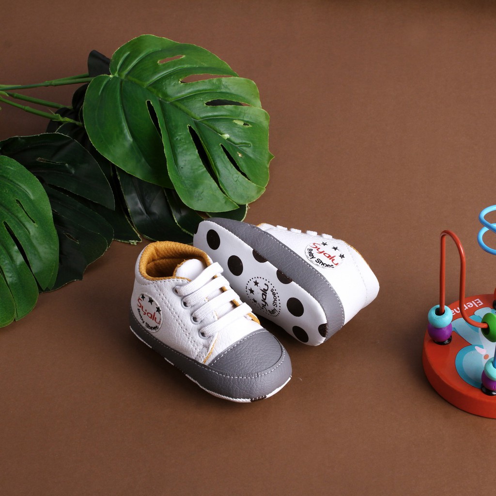 PW01 Sepatu Anak Bayi newborn Prewalker Laki Laki Unik Lembut Usia 0 6 12 18 Bulan Lucu Terbaru