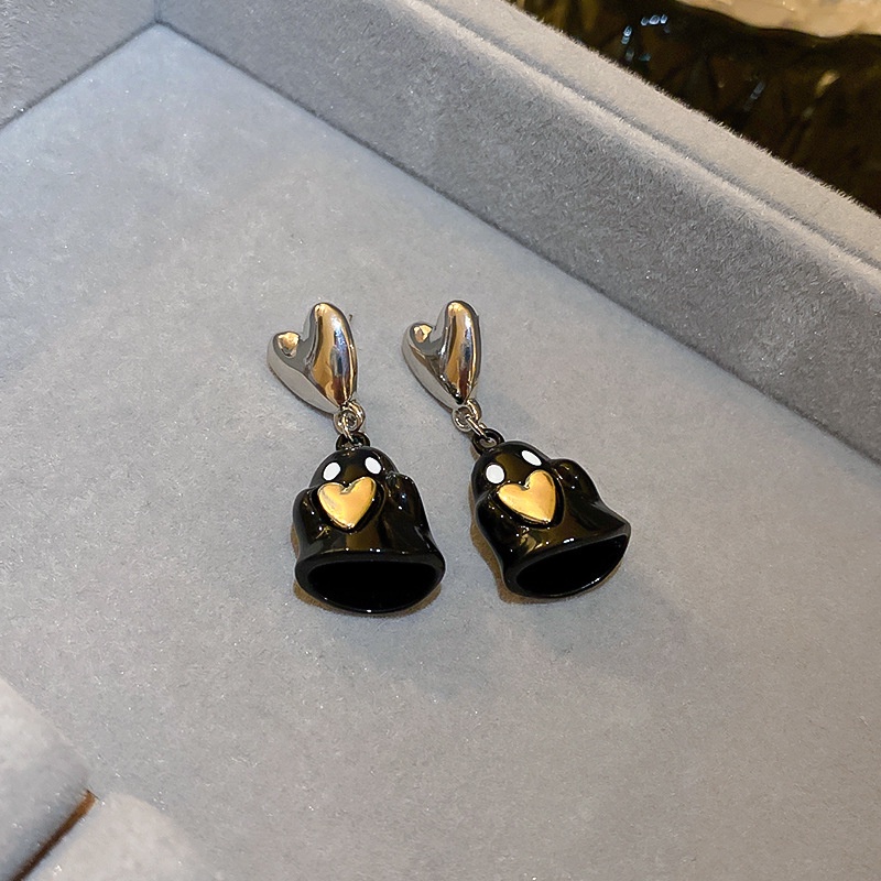 Anting Tusuk Motif Hantu Hati Lucu Ala Harajuku Warna Hitam Untuk Wanita