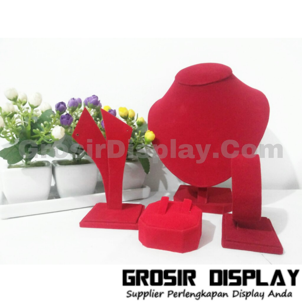 Display Sangjit Seserahan Tempat Kalung Gelang Anting Cincin Kotak Perhiasan Mahar Mas Kawin Bludru