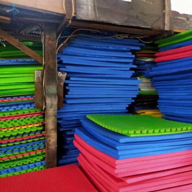 Matras Beladiri Arena Ukuran 1x1 Meter untuk Pertandingan dan Latihan Pencak Silat Karate Taekwondo 