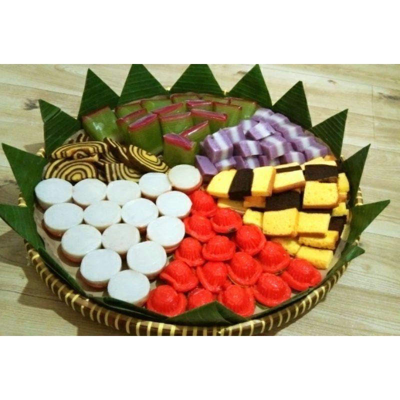 Kue Tampah Jumbo Isi 100 Pcs Jajanan Pasar Kue Ku Untuk Hajatan Shopee Indonesia