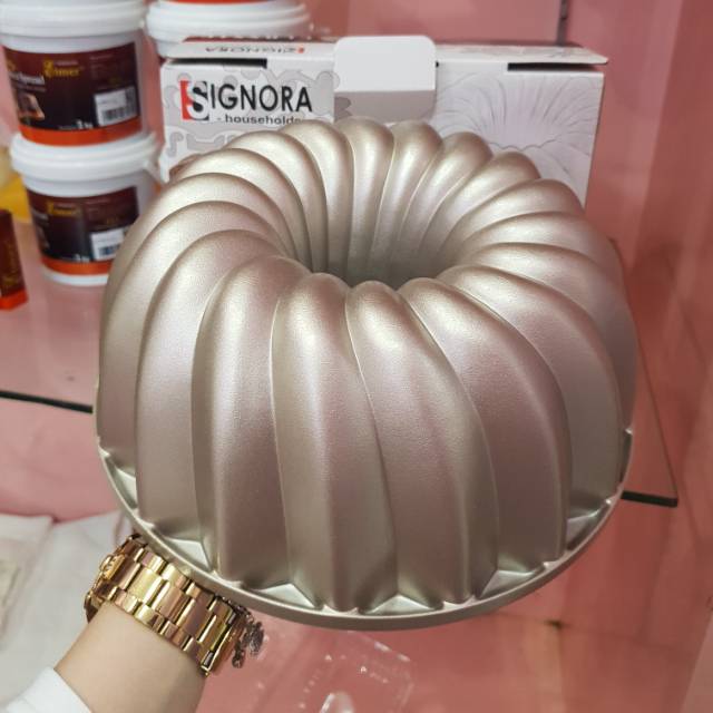 loyang tulban kue dan pudding motif ulir signora