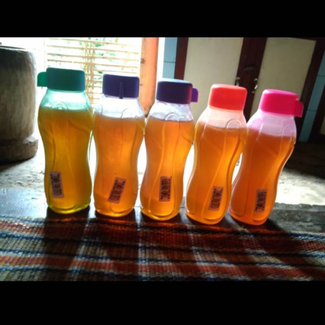 

Madu murni madu asli tanpa campuran. 100% murni