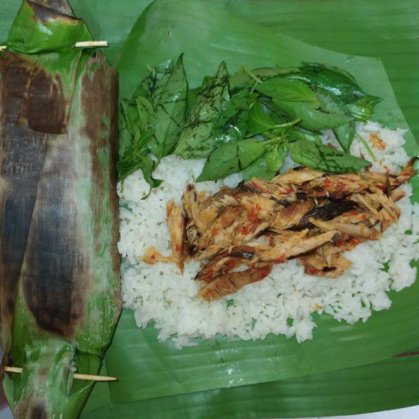 Nasi Bakar Ikan Tongkol Suwir Pedas Shopee Indonesia