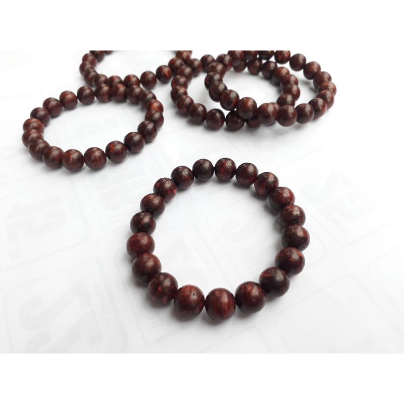 gelang kayu gaharu laka merah