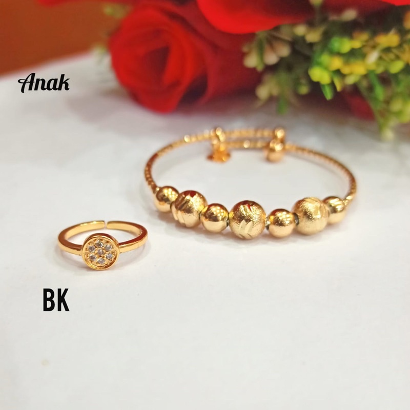Gelang Tangan TITANIUM Anak Bola Free Cincin Anak Permata Zircon Gold dan Silver Perhiasan Anak