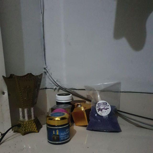 Dupa Buhur - Bukhur - Bakhour - Gaharu Rayhan - Oud Al Qiswa