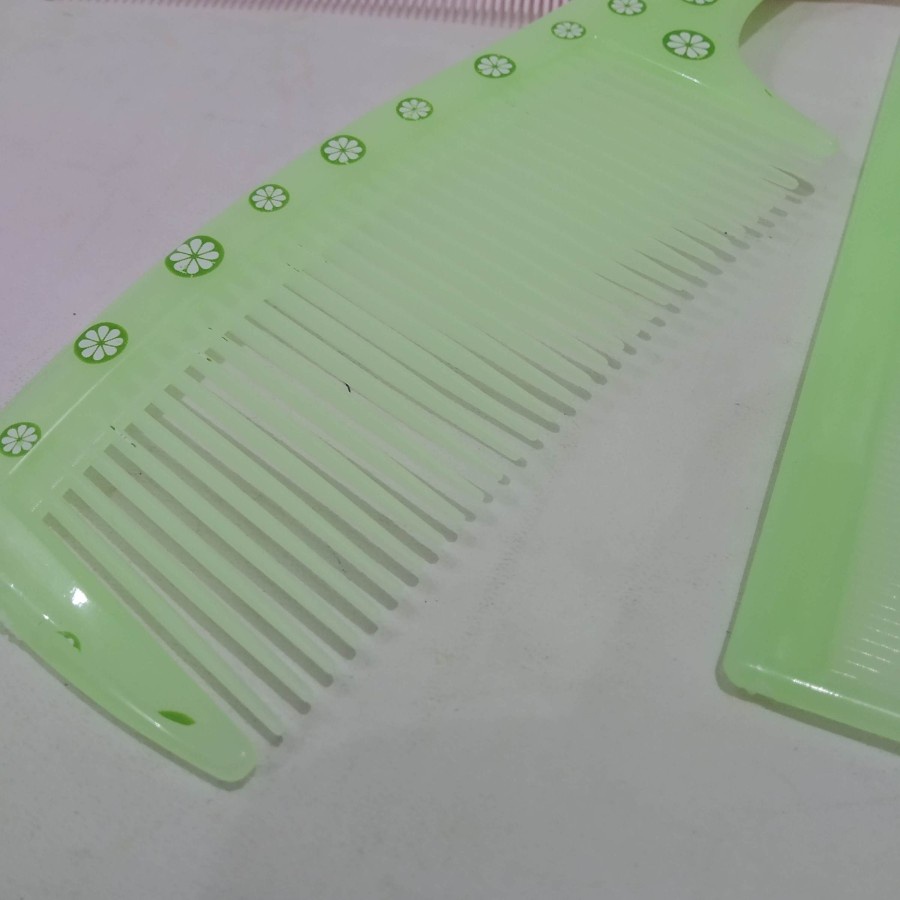 Sisir Plastik Motif Lucu Set isi 2pcs