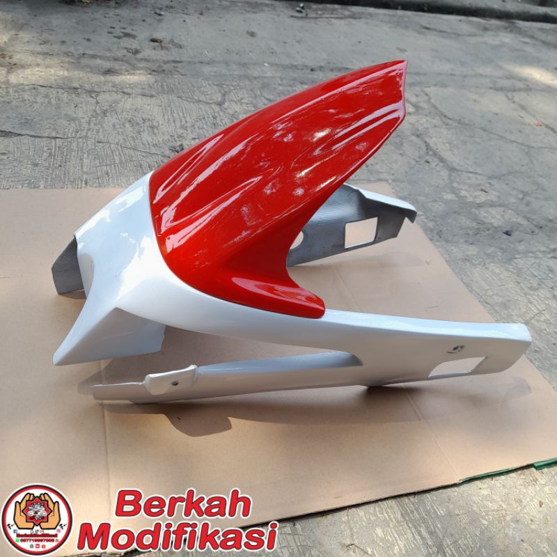 Hugger Cover Kondom Arm PNP Honda CB150R OLD StreetFire 2012-2015