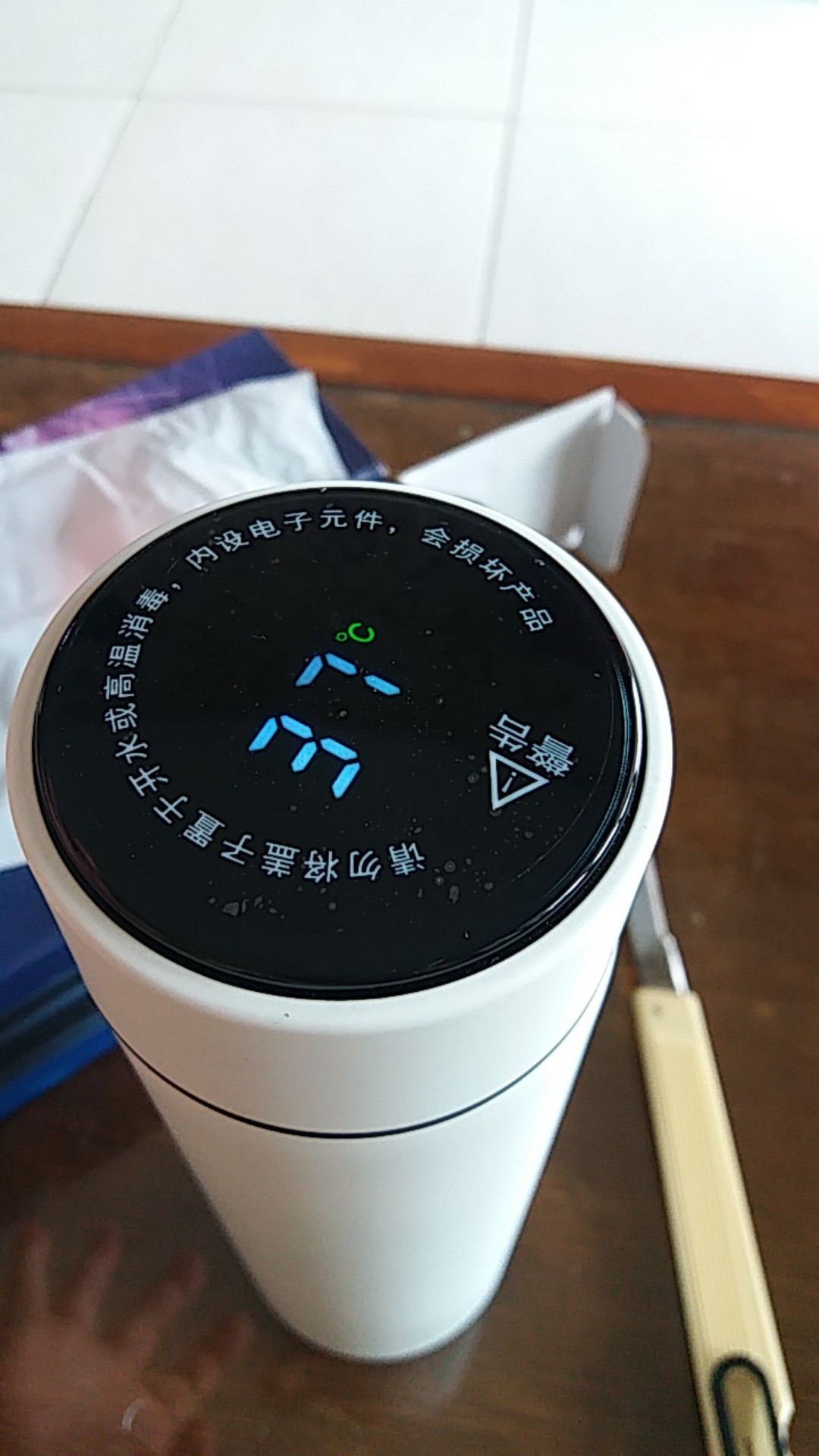 Termos Air Panas 500 Ml Led Display Suhu Temperatur Warna Doff Karet