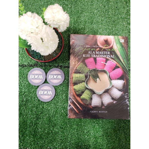 30 Resep Jajan Pasar Ala Master Kue Tradisional