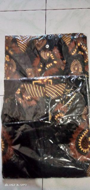 Couple Tunik Batik Motif Wayang Jokowi