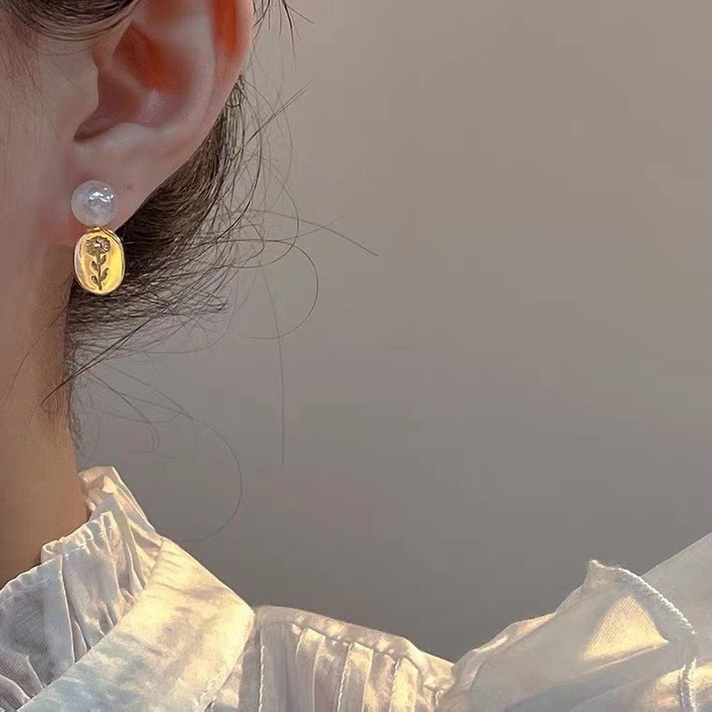 Anting Tusuk Desain Mermaid Hias Mutiara Gaya Populerunik Serbaguna Untuk Wanita