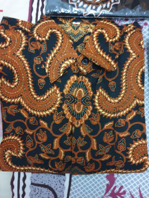 Kemeja Batik Pria Lengan Panjang Motif Mahkota