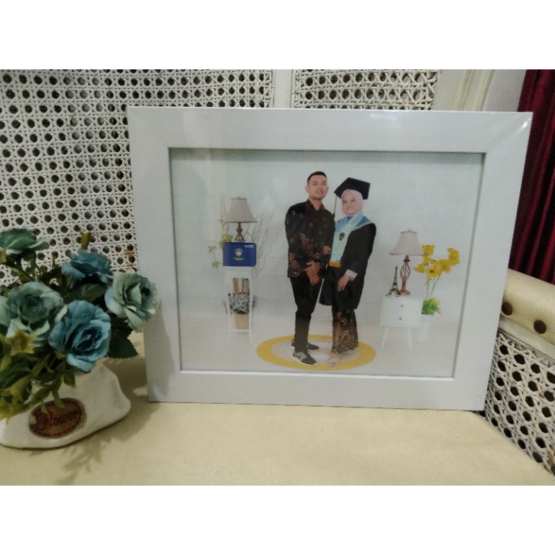 CETAK FOTO + PIGURA 10R KAYU MINIMALIS/GRATISS LAMINATING