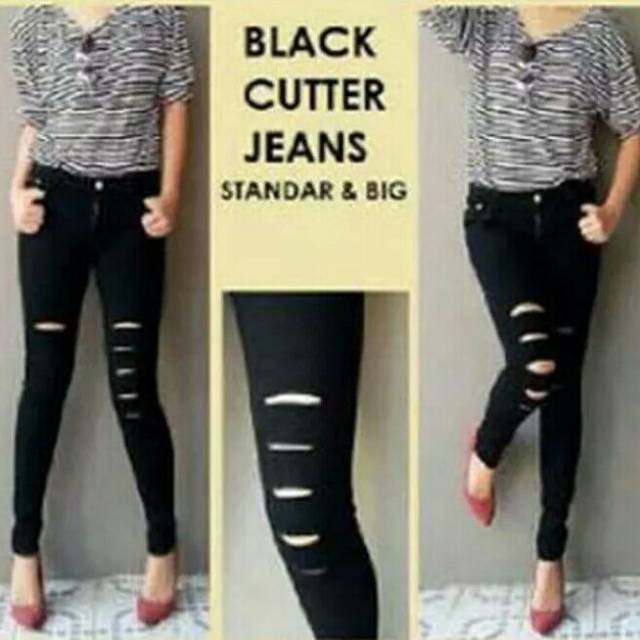 Celana Panjang Hitam model sobek-sobek