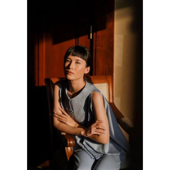 MAVEN - FORRY TOP IN PIGEON BLUE
