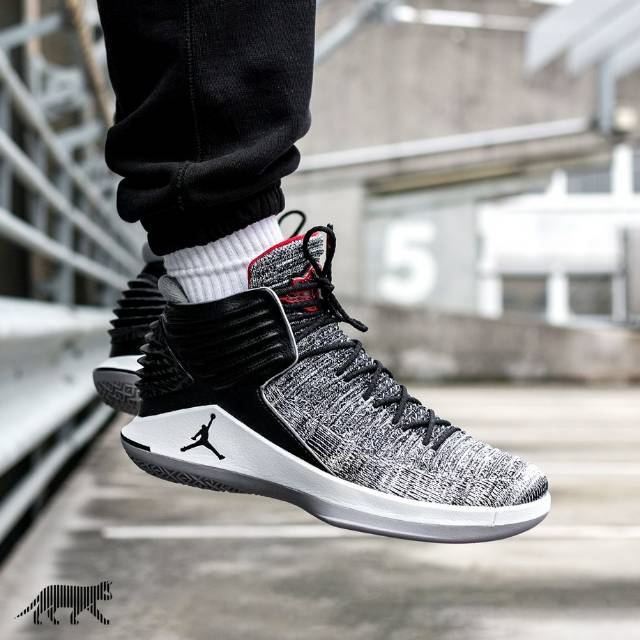 Nike Air Jordan 32 Mvp Oreo Shopee Indonesia