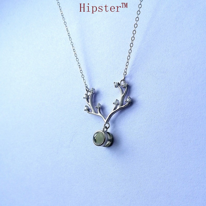 Vintage Obsidian Antlers Pendant Fashion Temperament Clavicle Chain