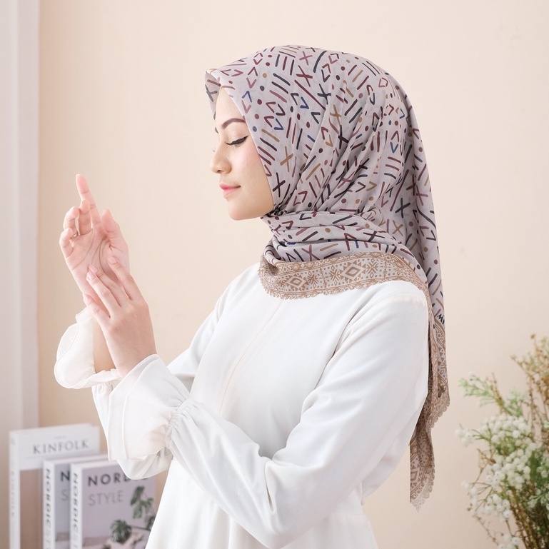 Mevrouw Hijab SAFI 110x110 Ultrafine Lasercut-Coksu