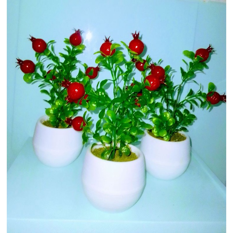 BUNGA HIAS PLASTIK BUAH DELIMA/BUNGA HIAS PLASTIK PLUS POTNYA